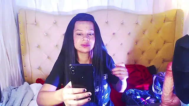 Snapshot of blackxstar11 chatting on 11.15.25 blackxstar11 online show from 11.15.25