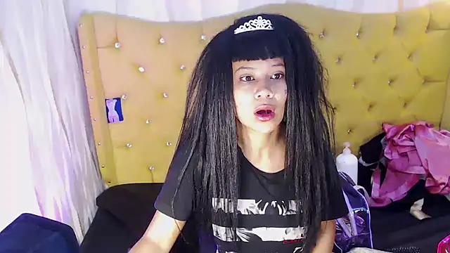 Snapshot of blackxstar11 chatting on 12.01.25 blackxstar11 online show from 12.01.25