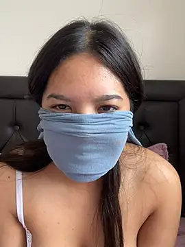 Snapshot of lina_ae chatting on 01.09.26 lina ae online show from 01.09.26