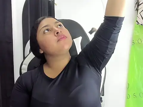 Baby Latin online show from 11.25.25