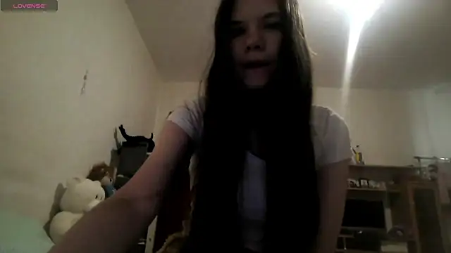 AlmetaBradicich online show from 10.30.25