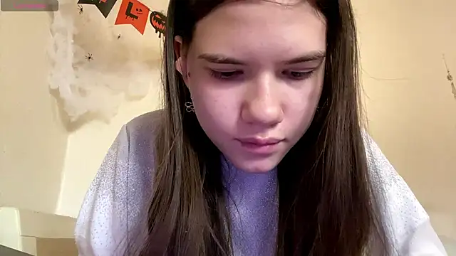 AlmetaBradicich online show from 11.02.25