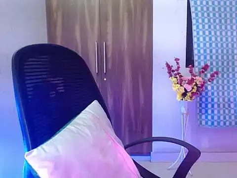 Roiseeee online show from 03.30.26