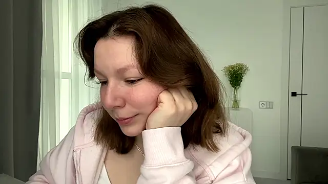 TamekiaSamii online show from 11.19.25