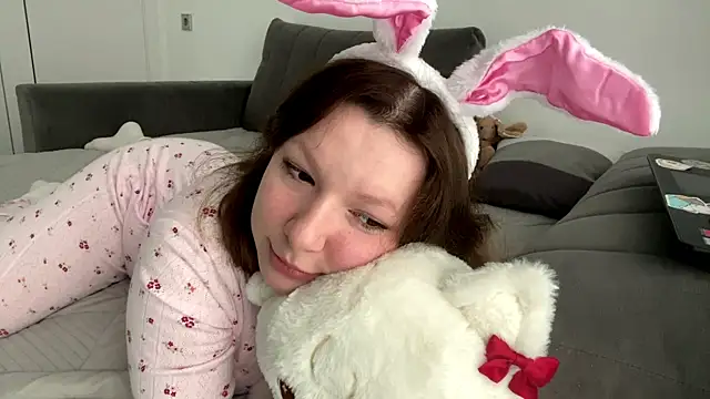 TamekiaSamii online show from 11.21.25