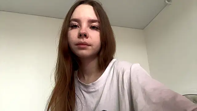 Snapshot of EhtelBiondi chatting on 11.03.25 EhtelBiondi online show from 11.03.25