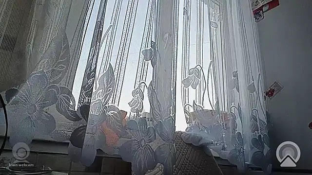 Snapshot of Melorini chatting on 02.04.26 Melorini online show from 02.04.26