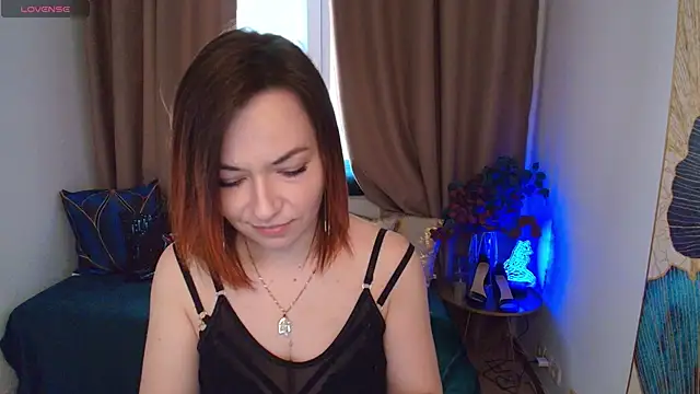 Serena Foxxx online show from 04.14.26