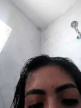 Snapshot of Lollysmile26 chatting on 10.28.25 Lollysmile26 online show from 10.28.25