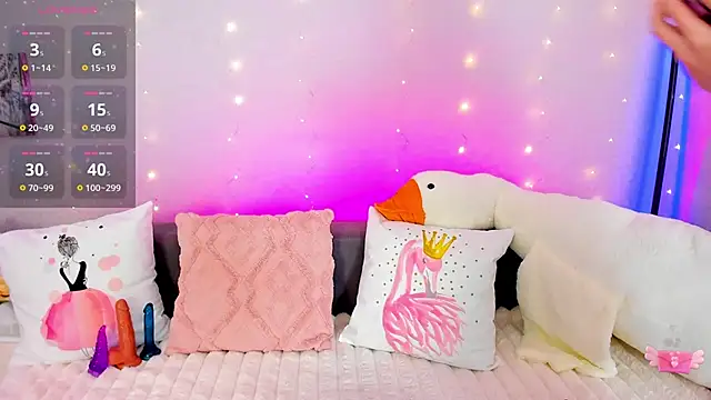 Evarey  online show from 02.26.26