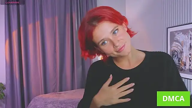 FoxxLina online show from 10.14.25