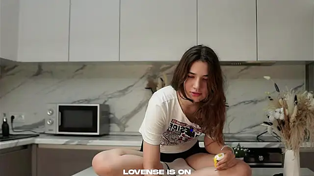 AmmieGerber online show from 10.28.25