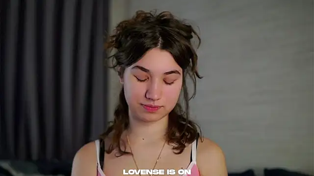 AmmieGerber online show from 11.05.25