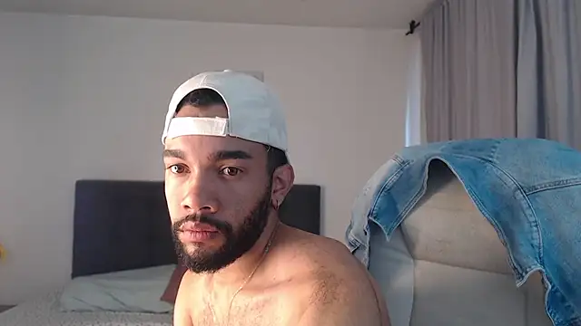 andresnoir  online show from 11.02.25