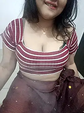 Beauty Queen Soniya online show from 11.22.25