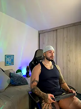 Dave-Max01 online show from 11.11.25