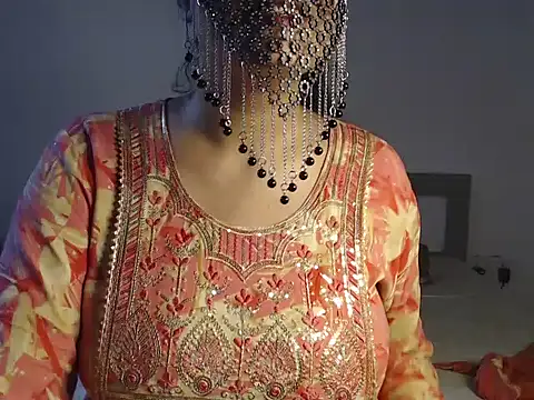 Snapshot of Punjabi_Bhabhi_ chatting on 10.12.25 Punjabi Bhabhi online show from 10.12.25