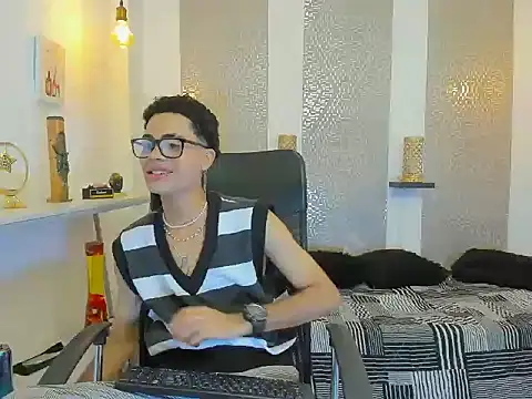 JacobBlackwell  online show from 11.19.25