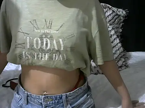  AsiBebe  online show from 10.21.25