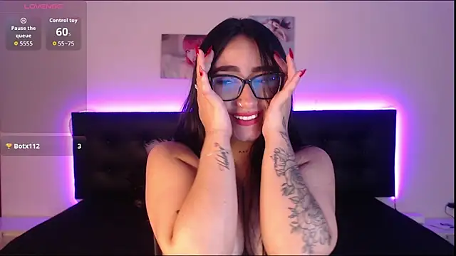 SeleneMore online show from 04.04.26