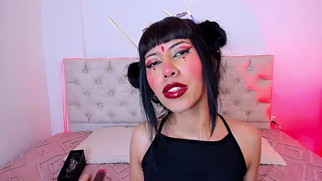 Snapshot of Nina_fox_0691 chatting on 01.11.26 Nina fox 0691 online show from 01.11.26