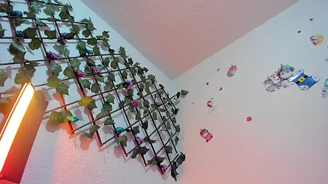 Snapshot of Lilith_salvatoree chatting on 10.30.25 Lilith salvatoree online show from 10.30.25