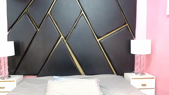 Alex Millerss online show from 12.04.25