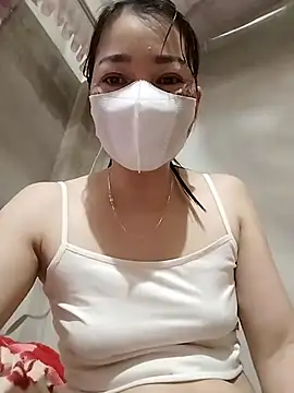 Snapshot of ladzy_sexy chatting on 11.01.25 ladzy sexy online show from 11.01.25