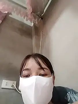 Snapshot of ladzy_sexy chatting on 12.01.25 ladzy sexy online show from 12.01.25