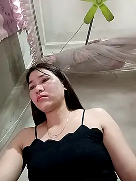 Snapshot of ladzy_sexy chatting on 01.15.26 ladzy sexy online show from 01.15.26