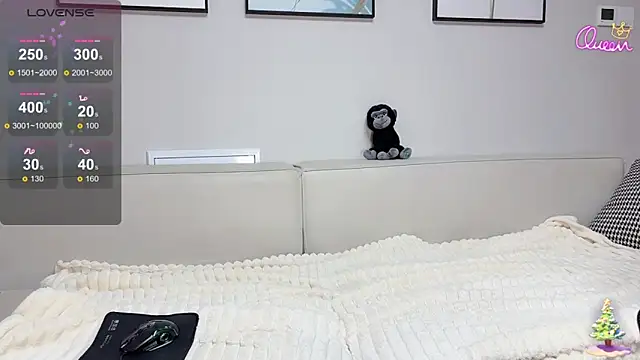 Alyssa-8 online show from 02.24.26