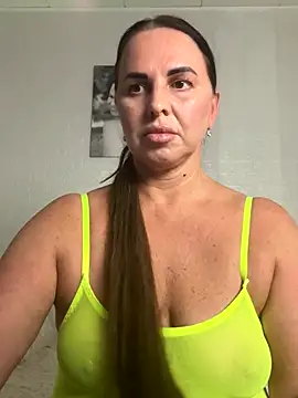 MIRAA LUV online show from 10.22.25