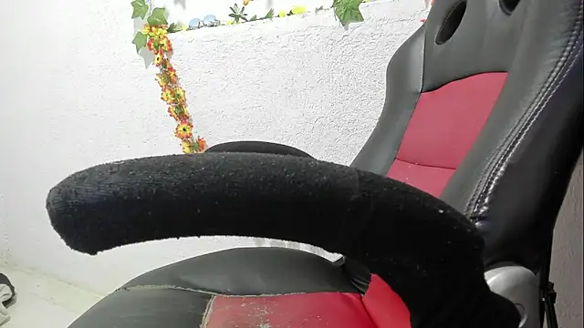 soffycarter1 online show from 10.28.25