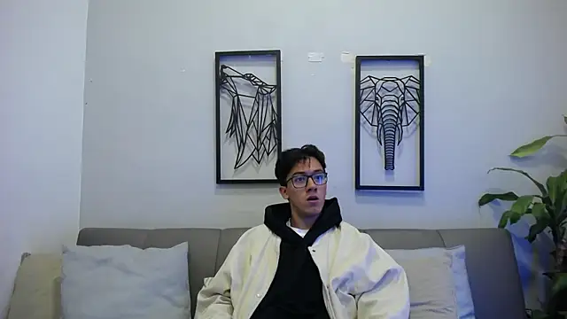 Austin Reeds online show from 10.20.25