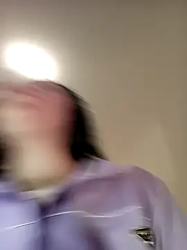 Snapshot of AbbyLewiis chatting on 11.10.25 AbbyLewiis online show from 11.10.25