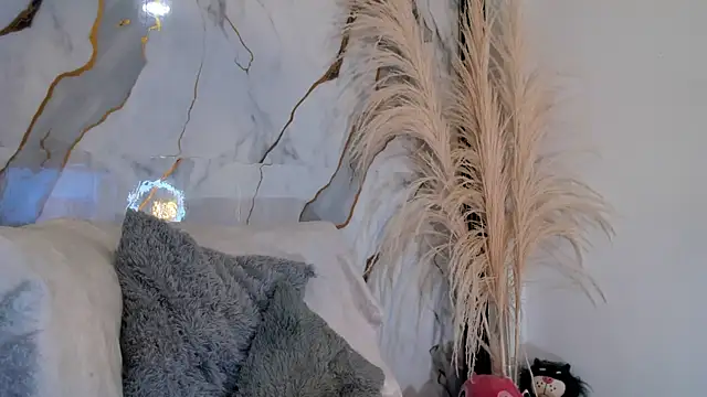 Snapshot of AbbyLewiis chatting on 11.11.25 AbbyLewiis online show from 11.11.25