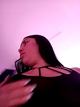 Snapshot of AbbyLewiis chatting on 11.15.25 AbbyLewiis online show from 11.15.25