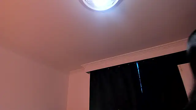 Snapshot of AbbyLewiis chatting on 11.23.25 AbbyLewiis online show from 11.23.25