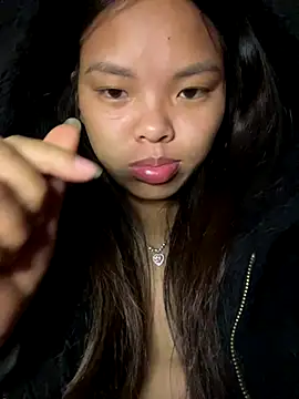 hello-cute online show from 11.25.25