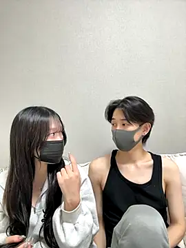 Snapshot of RAITO_ST chatting on 11.03.25 RAITO ST online show from 11.03.25