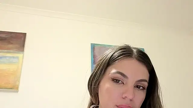 itsrealexi online show from 10.25.25
