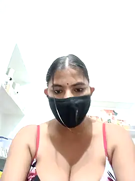 Hot radhaji online show from 11.17.25