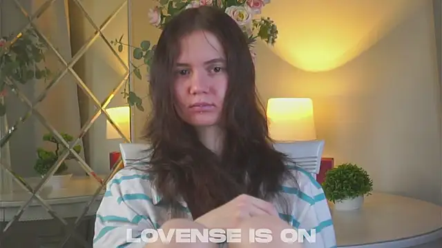 Snapshot of MarcyFrazee chatting on 12.03.25 MarcyFrazee online show from 12.03.25