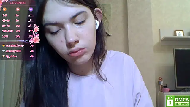 Snapshot of CeyaLier chatting on 06.30.26 CeyaLier online show from 06.30.26