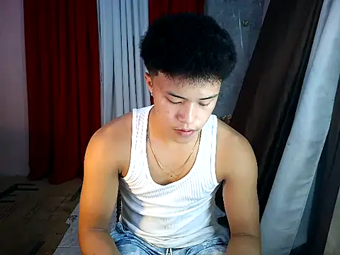 ur naughtyboy patrick online show from 10.24.25