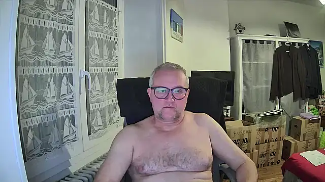 macdut67 online show from 03.09.26