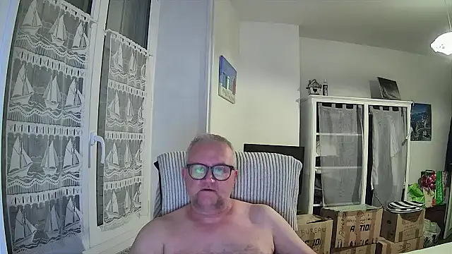 macdut67 online show from 04.15.26