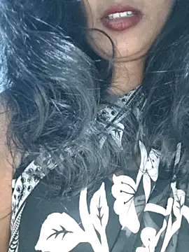 Janu-hasena online show from 11.24.25