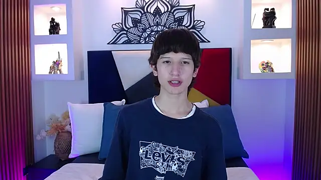 Snapshot of Emo_Boy_ chatting on 03.02.26 Emo Boy online show from 03.02.26