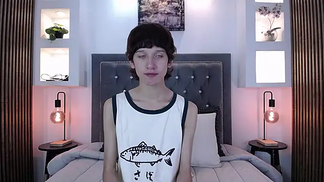 Snapshot of Emo_Boy_ chatting on 03.07.26 Emo Boy online show from 03.07.26